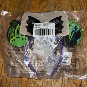 Disney Loungefly oogie boogie bash 2024 glow in the dark headband